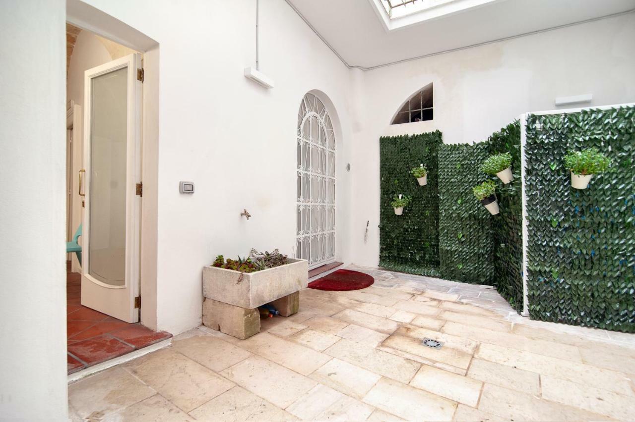 Goodstay Corte Del Vescovo Lecce Exterior photo